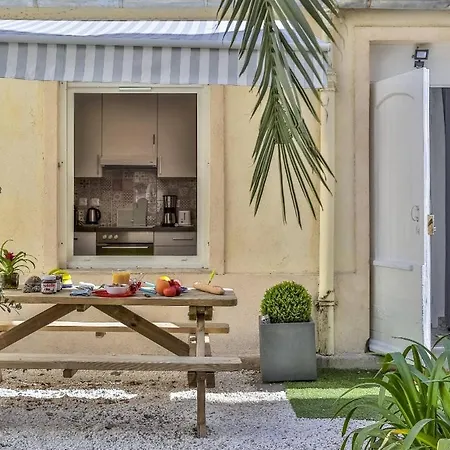 Apartment Le Refuge Avec Terrasse Et Jardin, En Plein Centre-ville, Gare 5 Minutes A Pieds Nice
