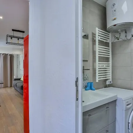 Apartman Le Refuge Avec Terrasse Et Jardin, En Plein Centre-ville, Gare 5 Minutes A Pieds Nizza