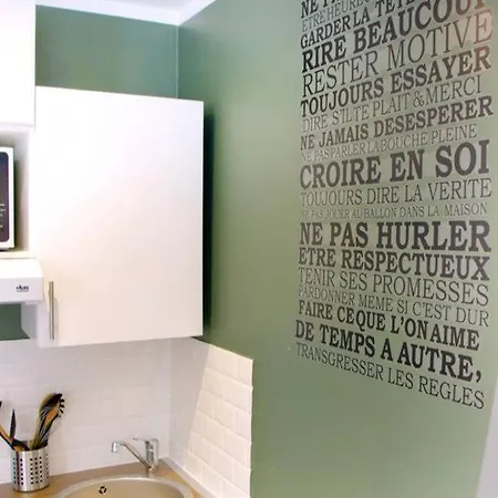 Le Refuge Avec Terrasse Et Jardin, En Plein Centre-ville, Gare 5 Minutes A Pieds * Nice